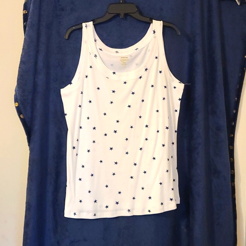 Avenue, 18/20, white tank with navy stars